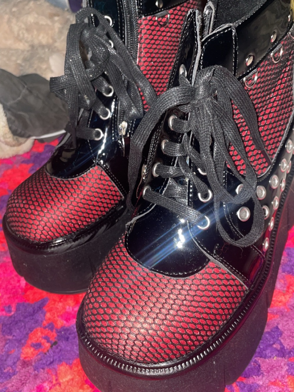 Black & Red Platform Lace-Up Women's Boots